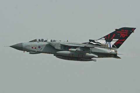 1200px-Panavia_Tornado_GR4_ZA412_(9404741524)